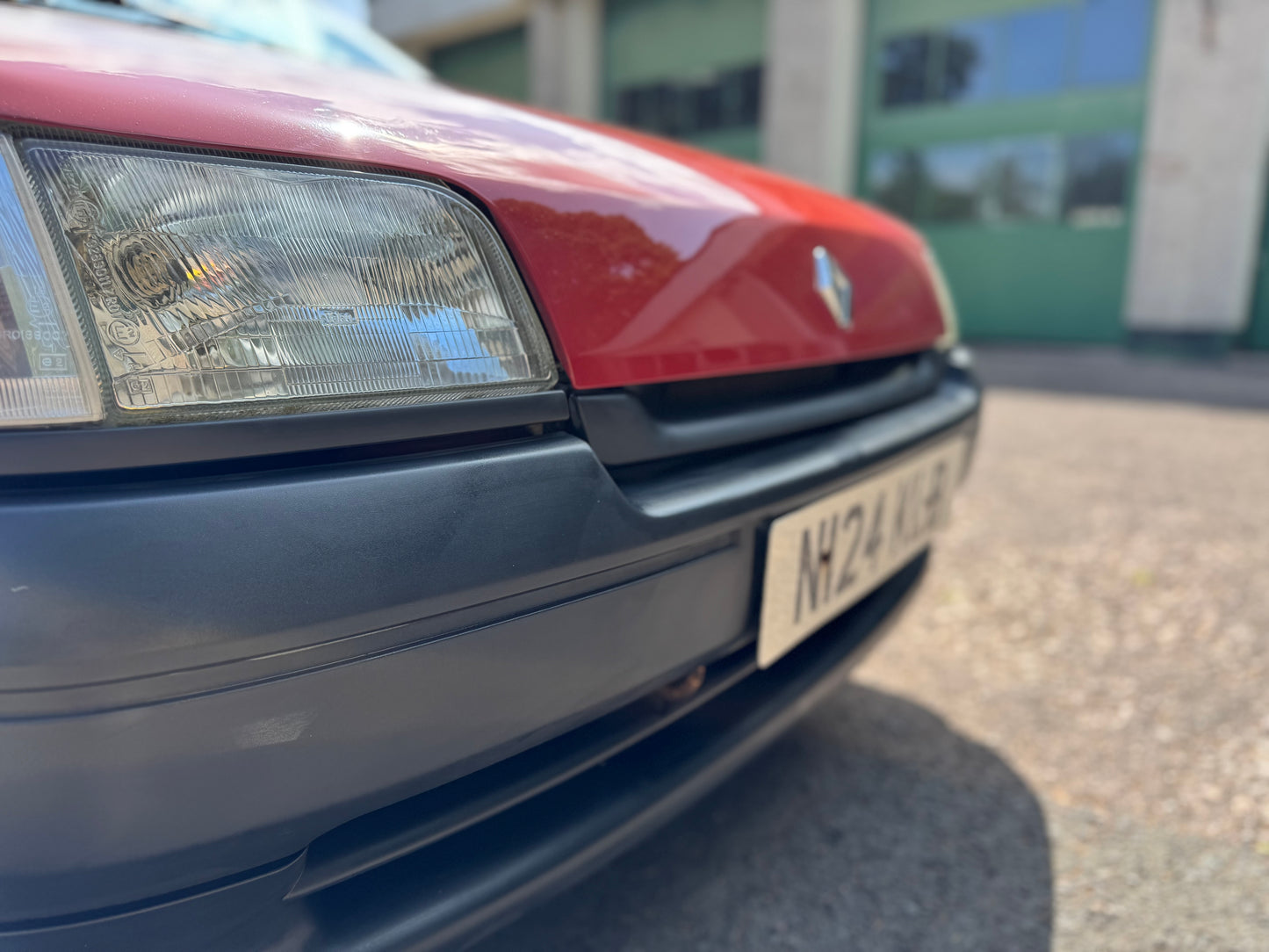 NO LONGER AVAILABLE 1995 Renault Clio RN 1.4