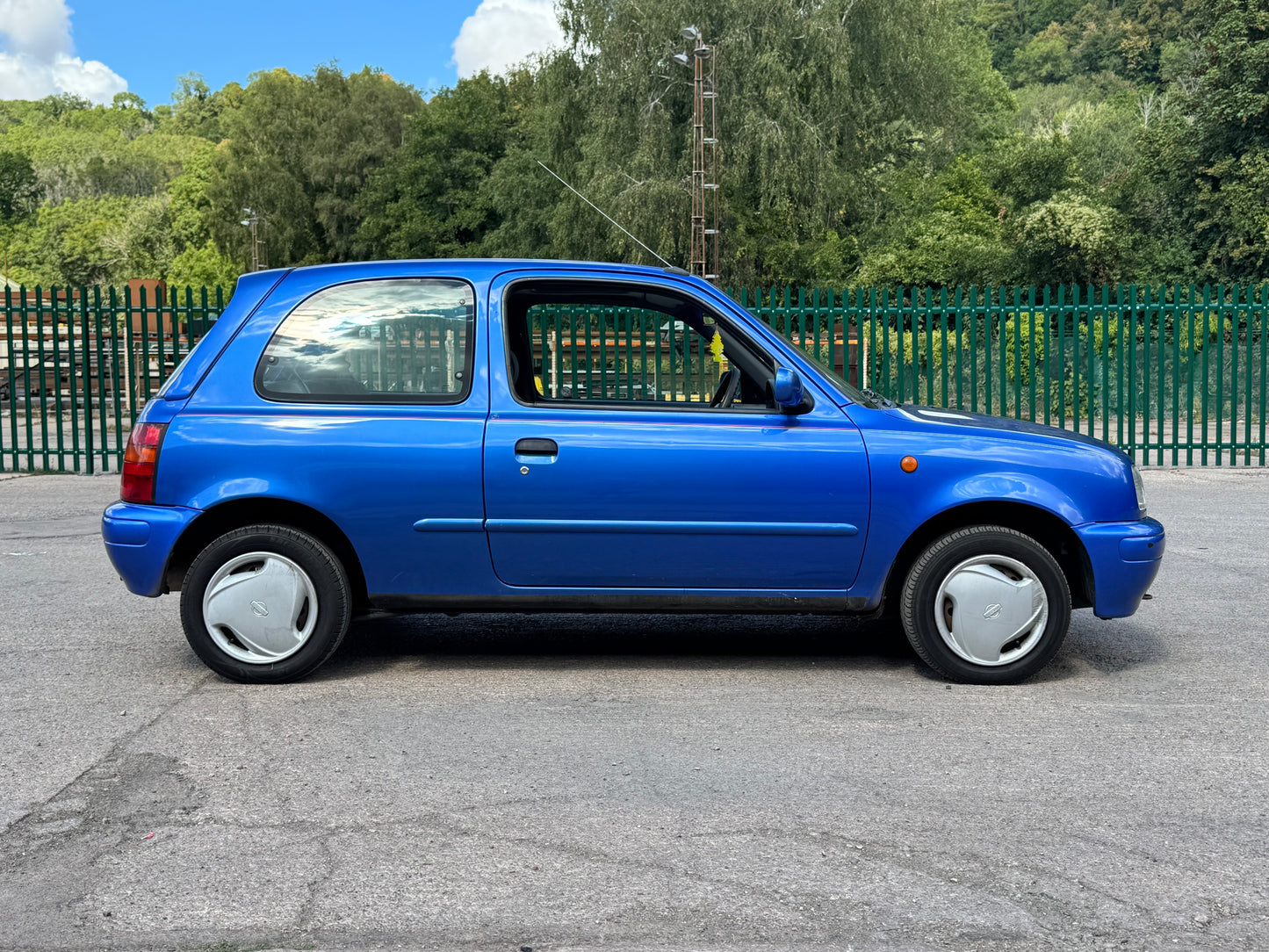 1996 Nissan Micra S