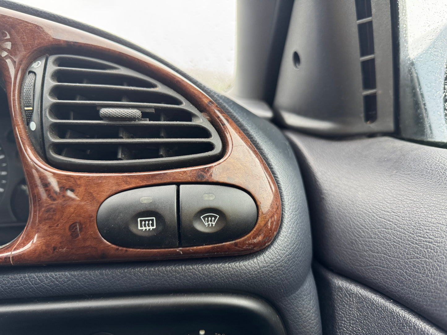 1997 Ford Mondeo Mk2 2.0 Ghia X