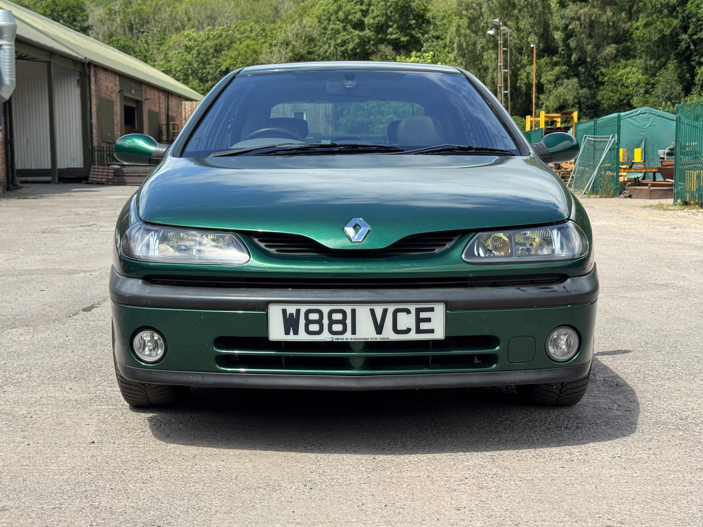 2000 Renault Laguna Monaco 3.0 V6