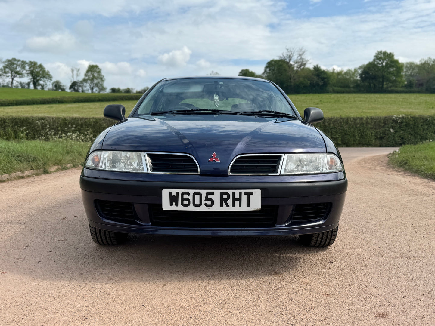 1999 Mitsubishi Carisma Equippe