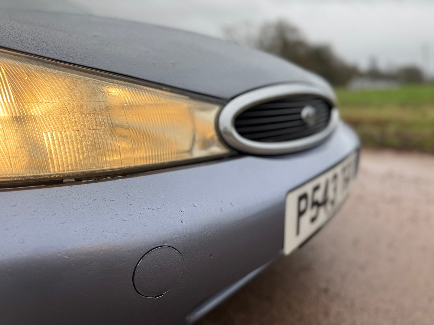 1997 Ford Mondeo Mk2 2.0 Ghia X
