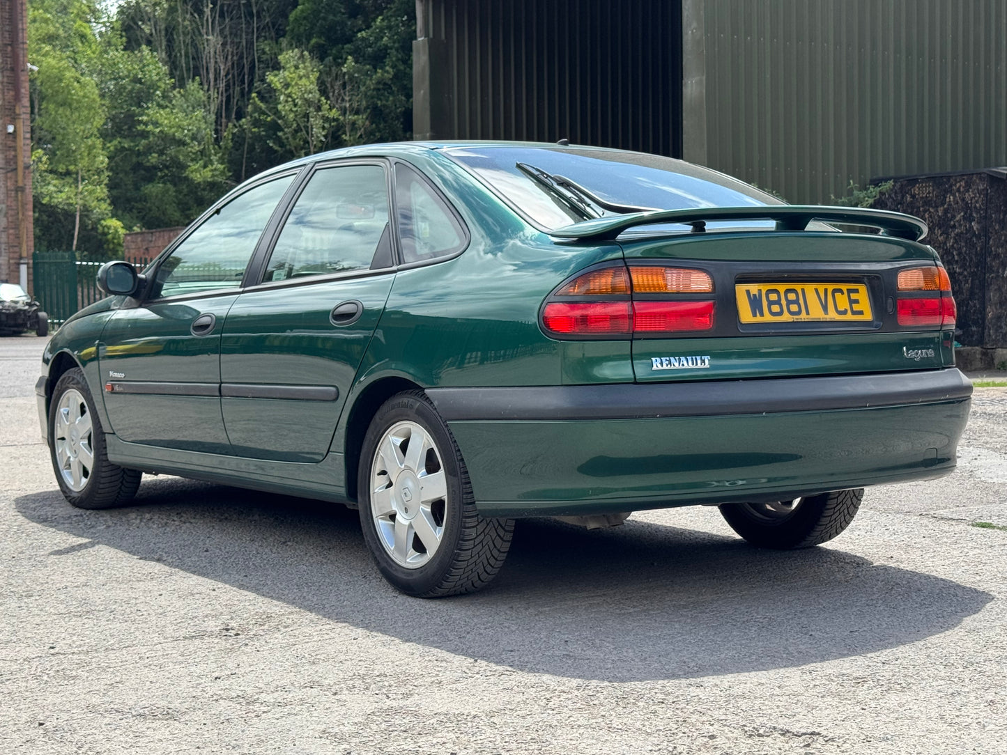 2000 Renault Laguna Monaco 3.0 V6