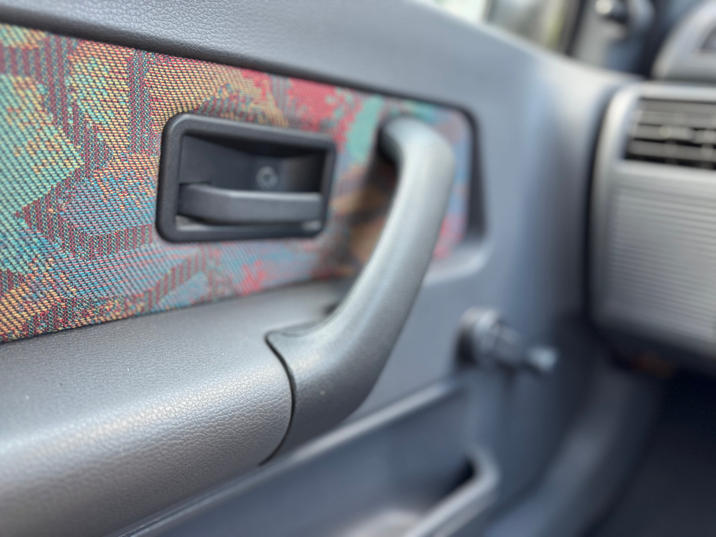 NO LONGER AVAILABLE 1995 Renault Clio RN 1.4