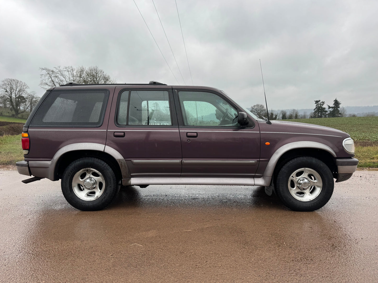 NO LONGER AVAILABLE 1996 Ford Explorer 4.0 V6