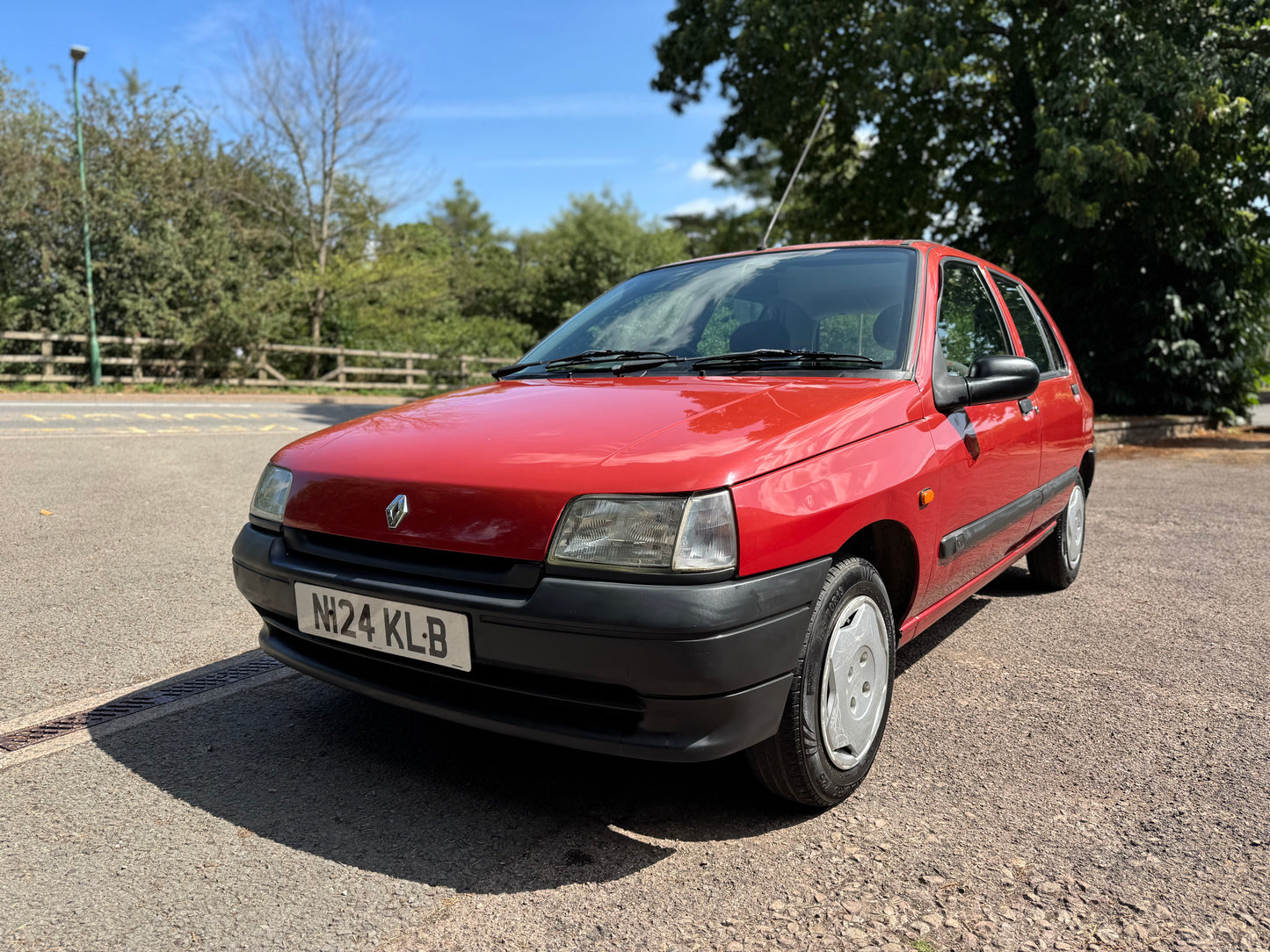 NO LONGER AVAILABLE 1995 Renault Clio RN 1.4
