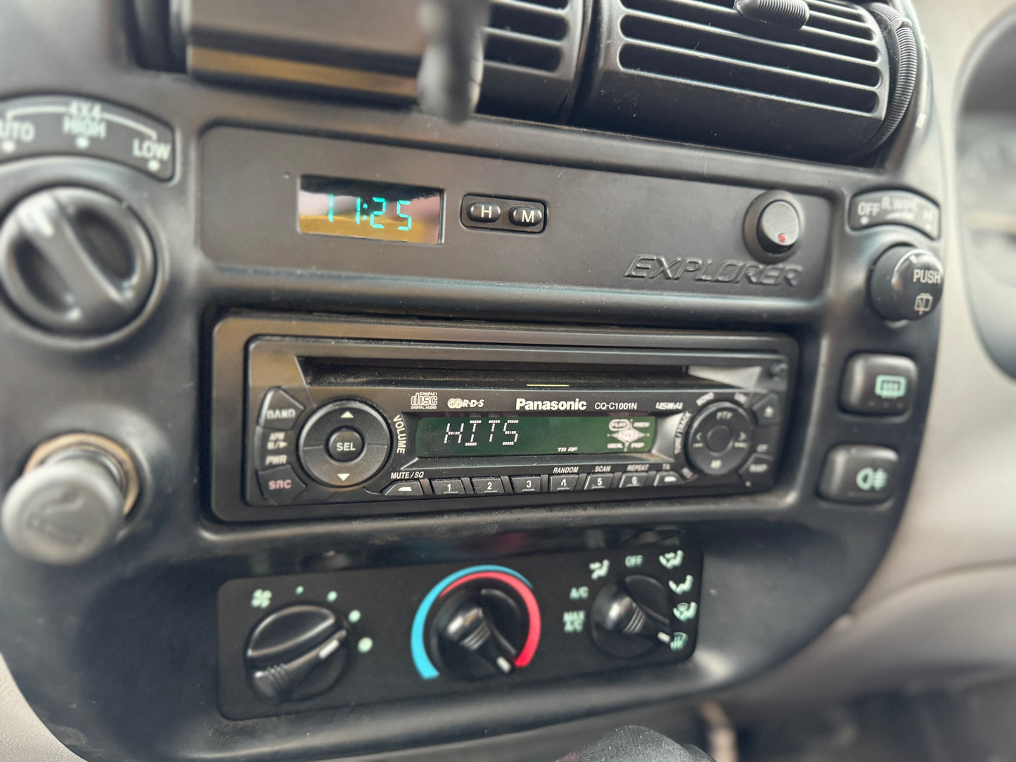 NO LONGER AVAILABLE 1996 Ford Explorer 4.0 V6