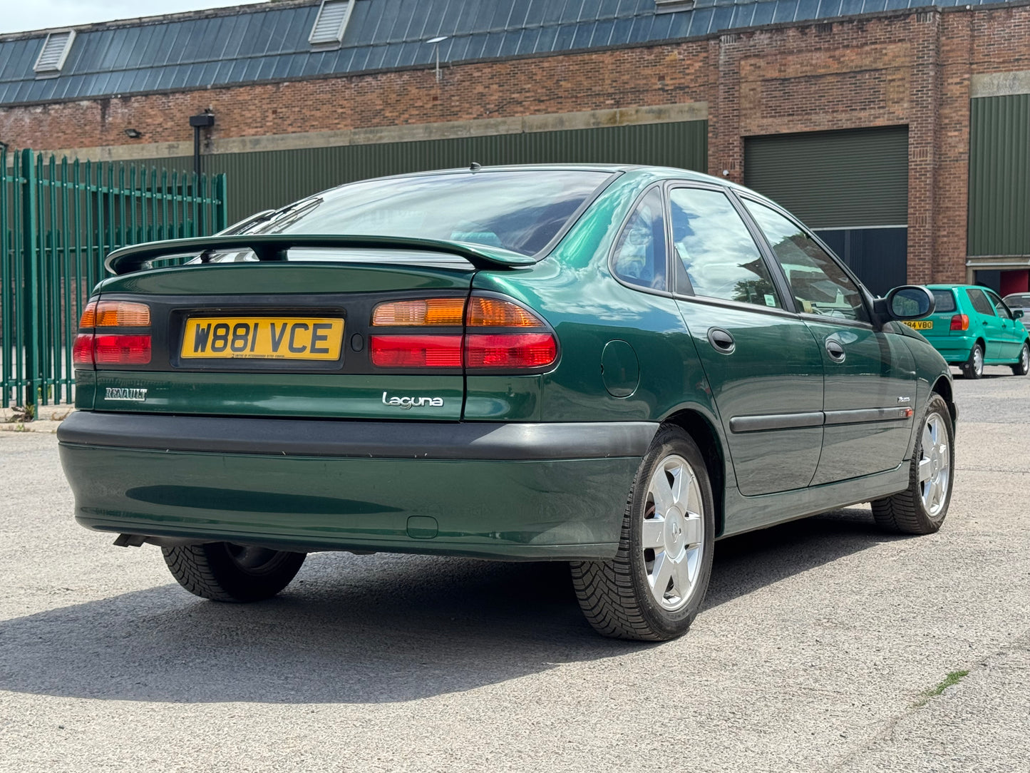 2000 Renault Laguna Monaco 3.0 V6