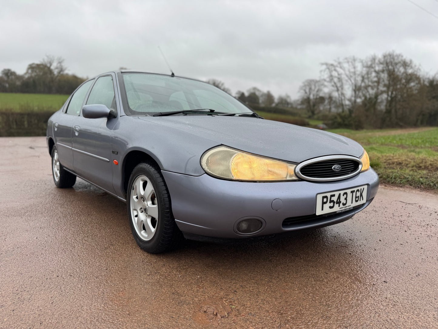 1997 Ford Mondeo Mk2 2.0 Ghia X