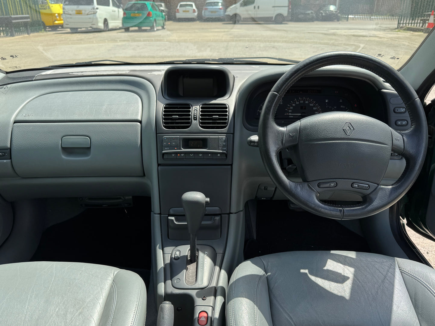 2000 Renault Laguna Monaco 3.0 V6