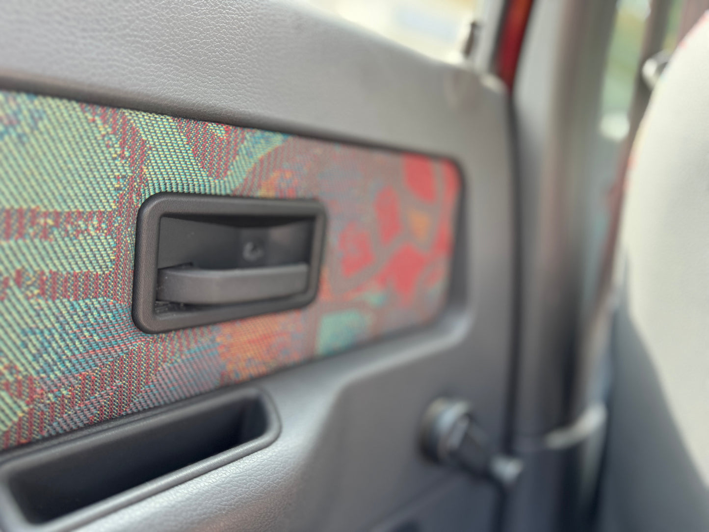 NO LONGER AVAILABLE 1995 Renault Clio RN 1.4