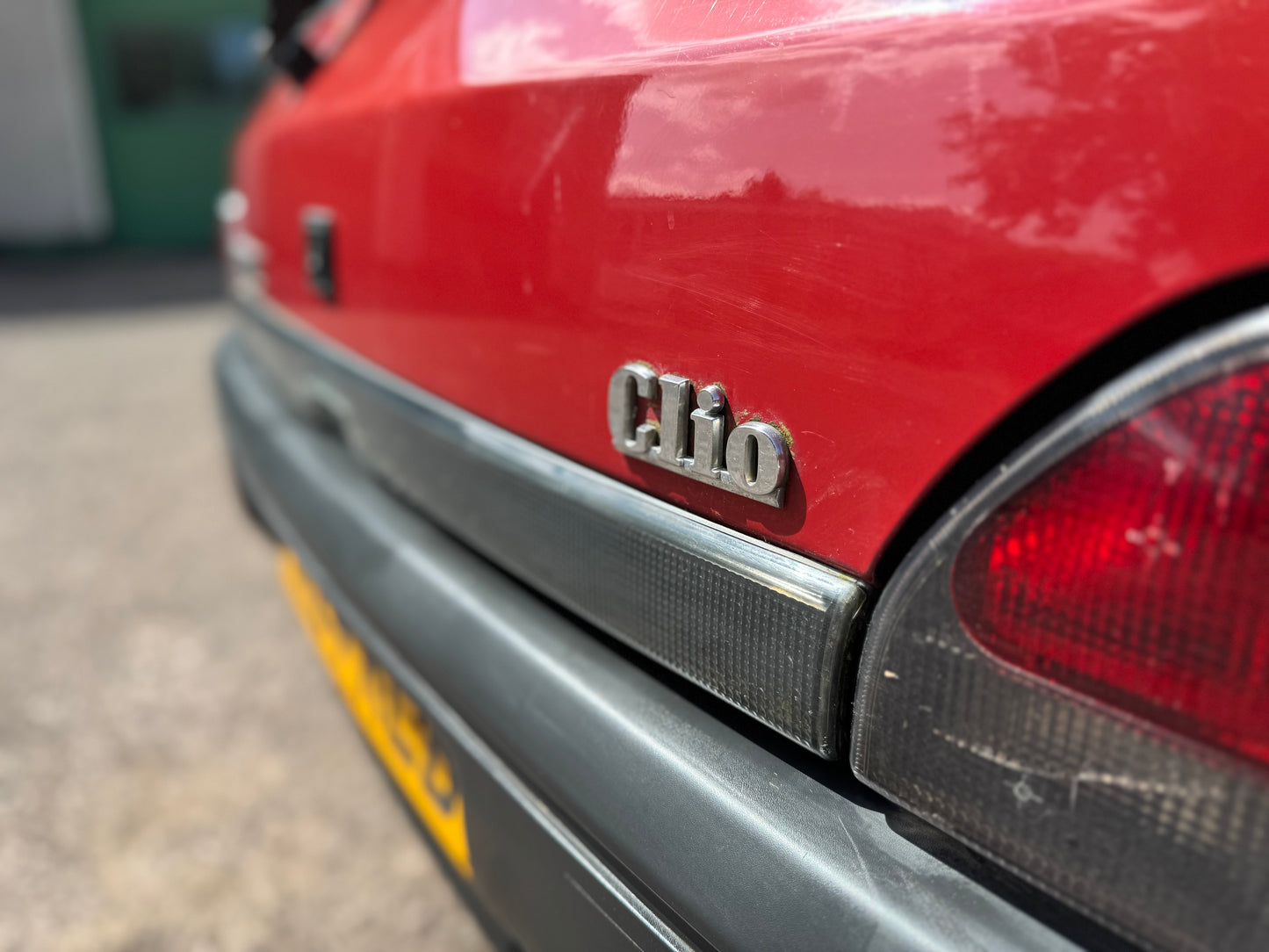 NO LONGER AVAILABLE 1995 Renault Clio RN 1.4