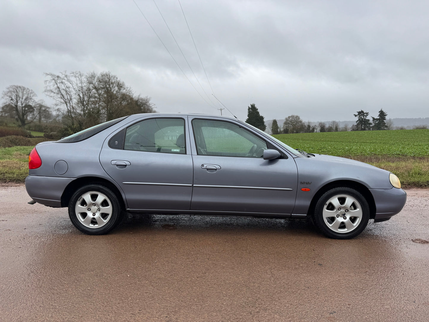 1997 Ford Mondeo Mk2 2.0 Ghia X