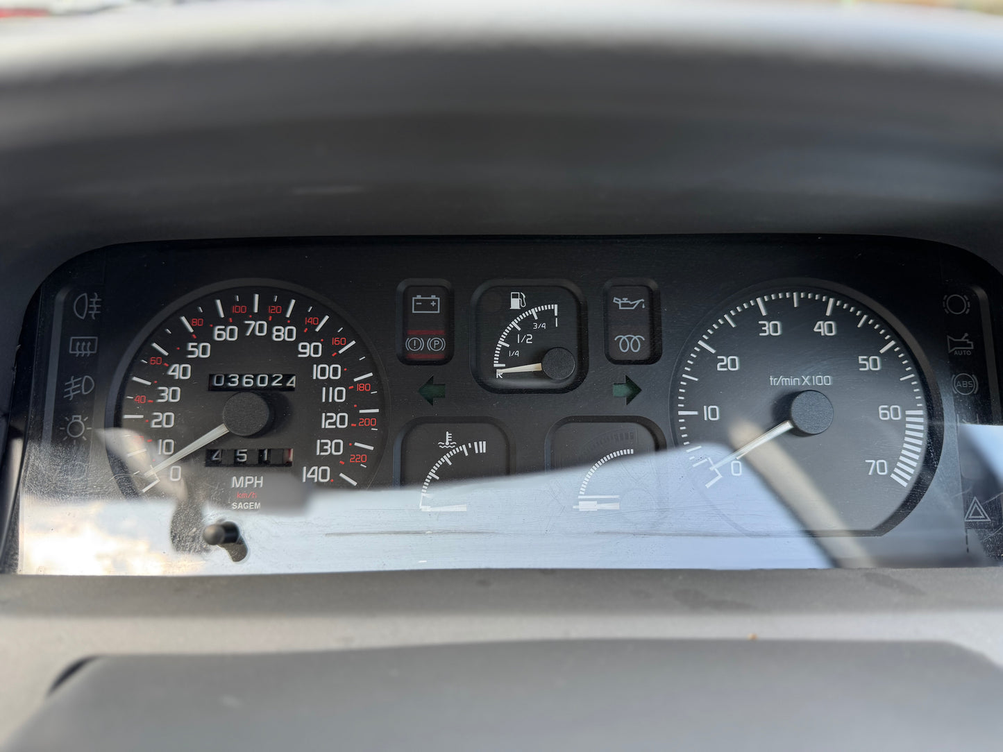 NO LONGER AVAILABLE 1995 Renault Clio RN 1.4