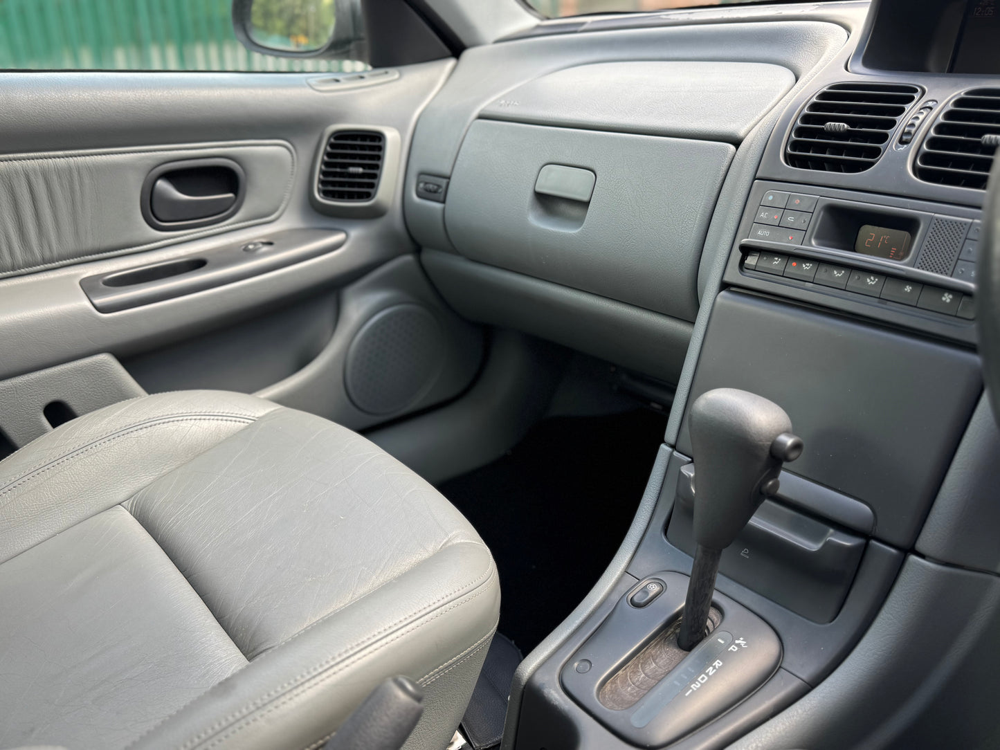 2000 Renault Laguna Monaco 3.0 V6