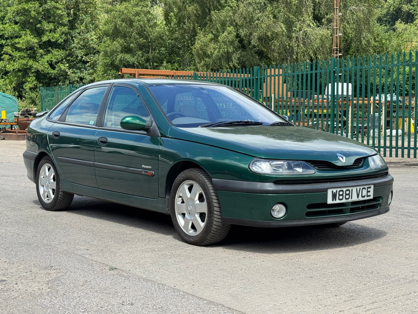 2000 Renault Laguna Monaco 3.0 V6